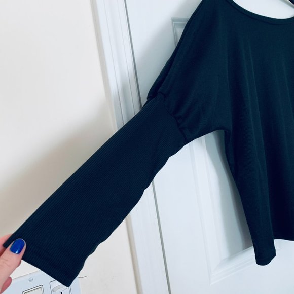 Off the Shoulder Ribbed Top - Picture 3 of 5